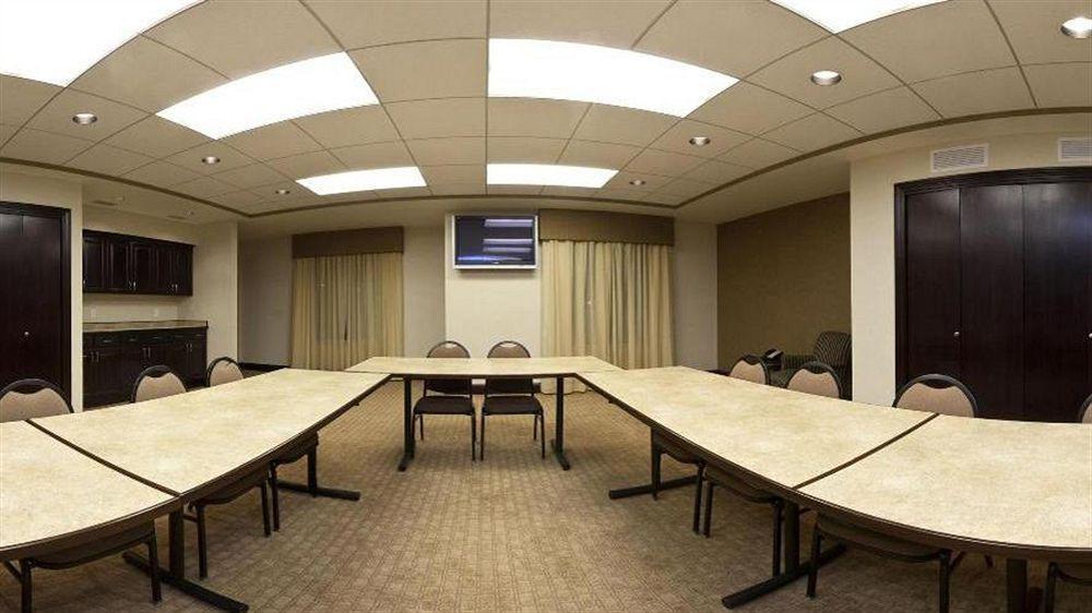Holiday Inn Express Hotel & Suites Minot South By Ihg Extérieur photo