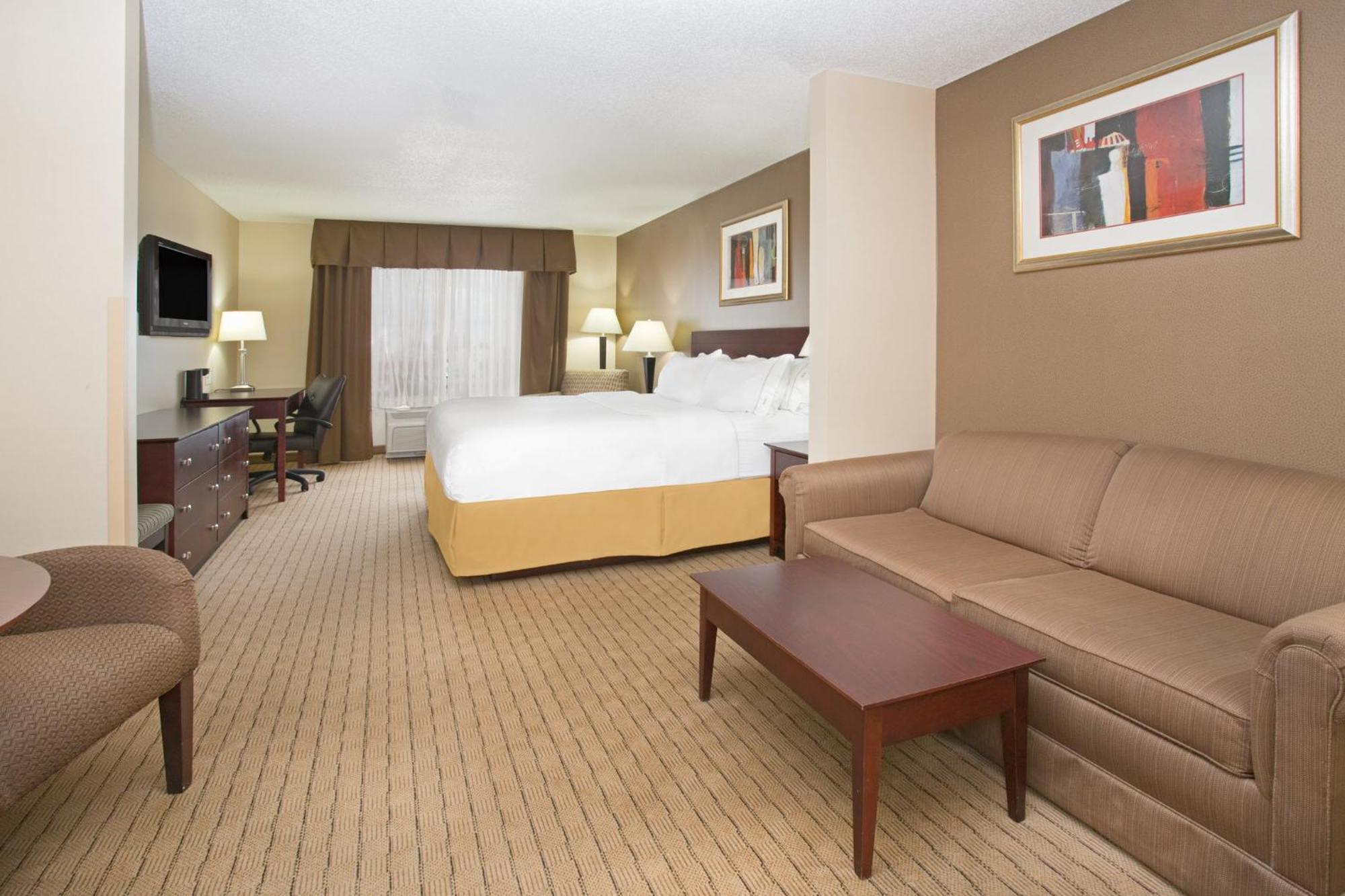 Holiday Inn Express Hotel & Suites Minot South By Ihg Extérieur photo
